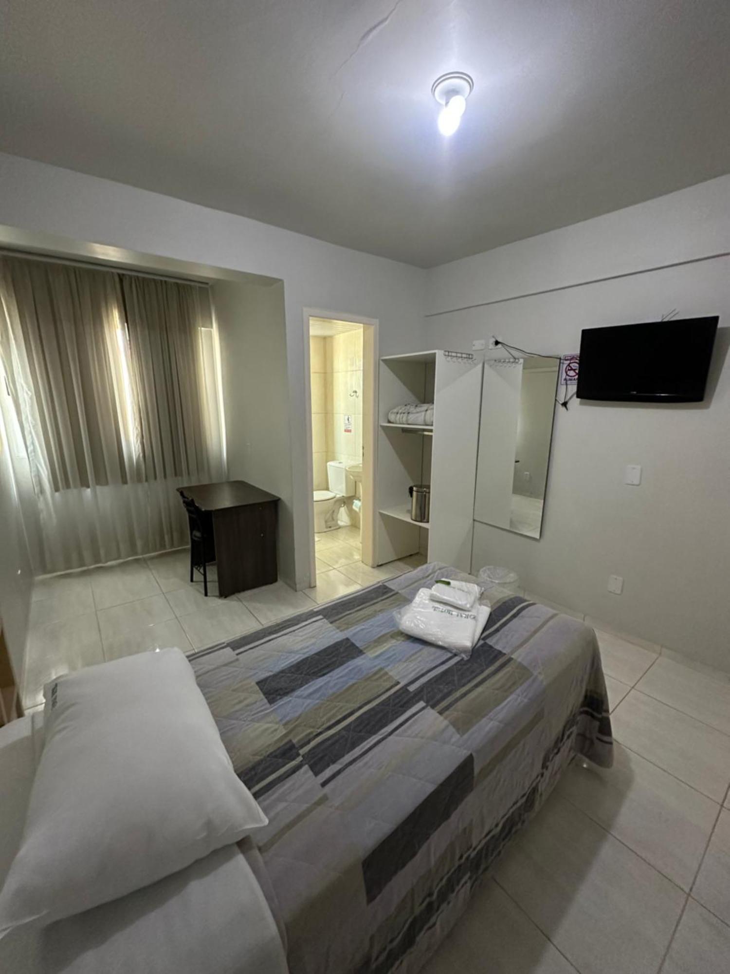 Rai Hotel - Proximo A Prefeitura Cascavel  Kültér fotó