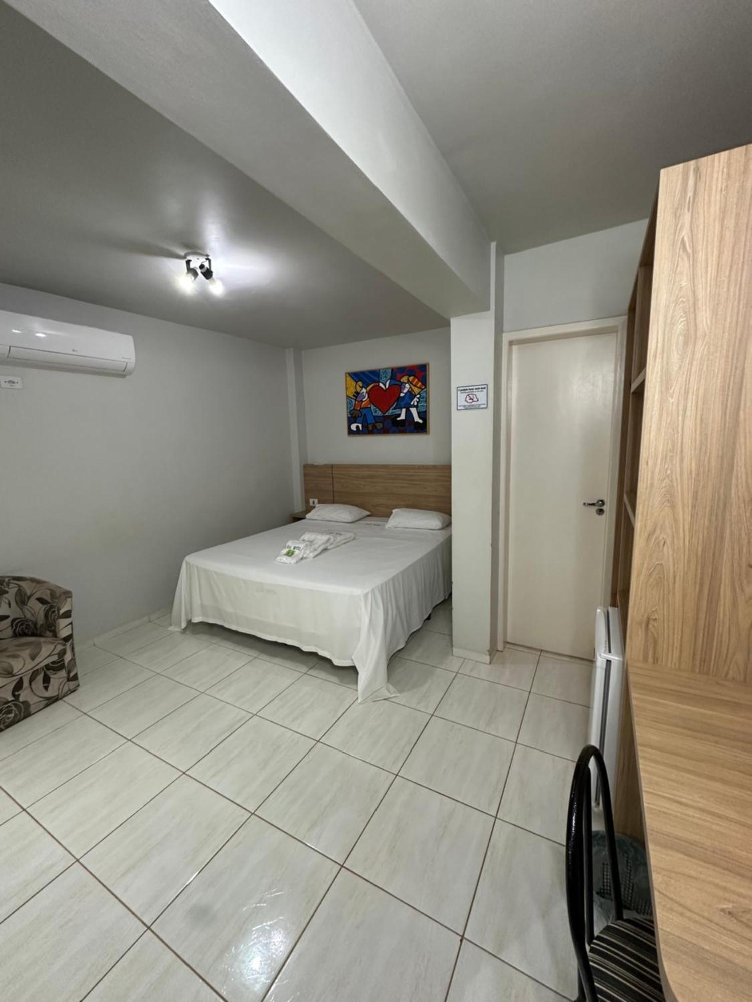 Rai Hotel - Proximo A Prefeitura Cascavel  Kültér fotó