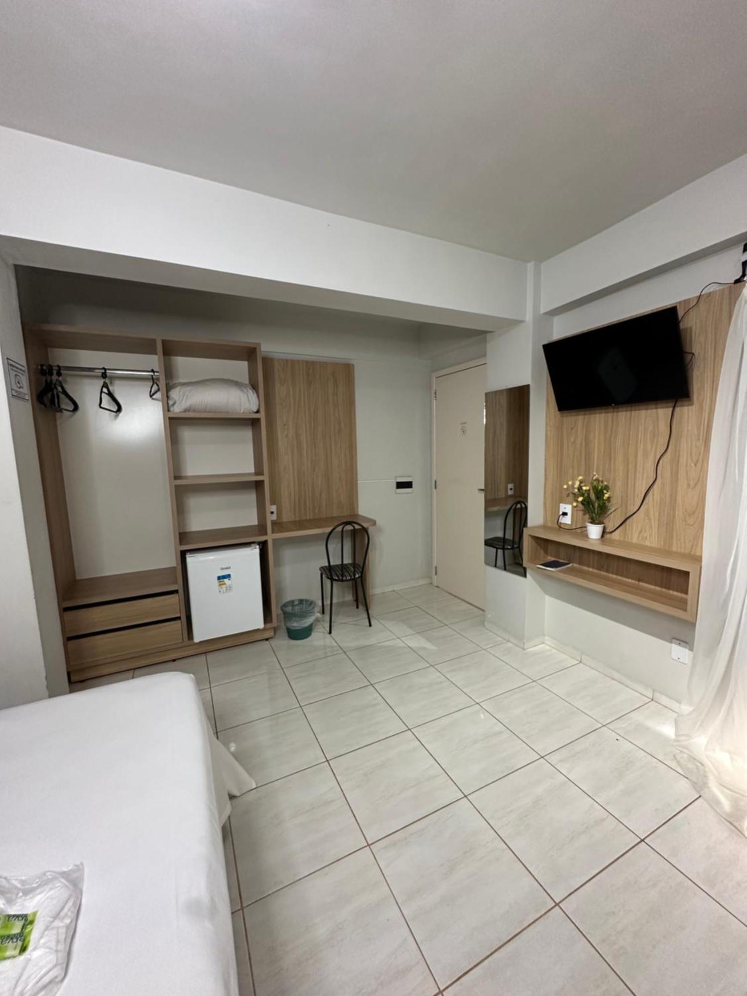 Rai Hotel - Proximo A Prefeitura Cascavel  Kültér fotó
